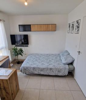 Valence Apartment | Studio avec parking privé - Proche écoles & hôpital - Valence