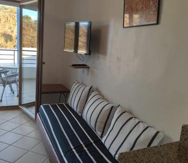 Cabo Negro Apartment | studio avec piscine et wifi à cabonegro