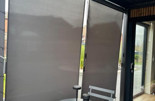 Lestrem Apartment | studio Avec piscine et Spa Privatif Extérieur 4 personnes
