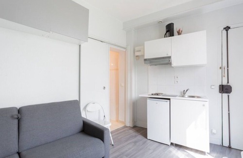 Gentilly Apartment | Studio Avec vue sur le Jardin à 5 min Maison des Examens