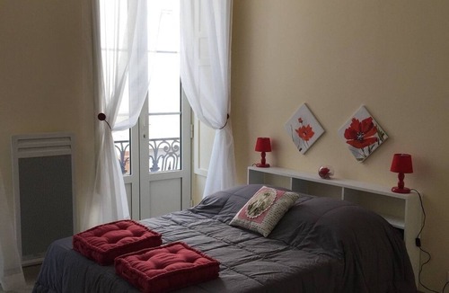 Jonzac Apartment | Studio Baltard 2pers