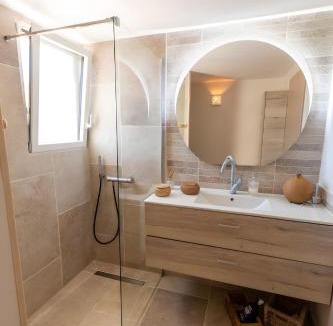 Plan-d'Aups-Sainte-Baume Apartment | Studio "Bulle de Sainte-Baume"