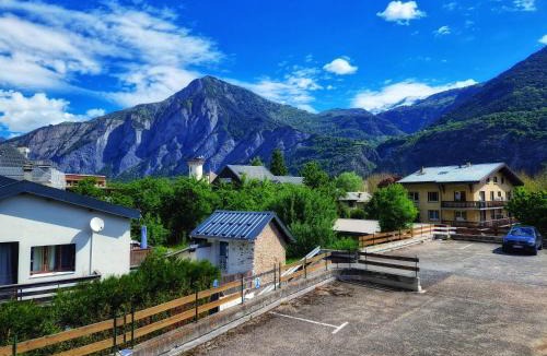 Le Bourg-d'Oisans Apartment | Studio Côté Ville
