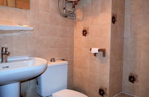 Font-Romeu-Odeillo-Via Apartment | Studio Cabin in Center, Direct Ski Access, WIFI, Parking