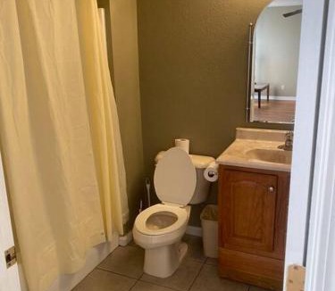 Lake Ozark House | Studio C Sleep 6- Bachelor/Bachelorette Parties!