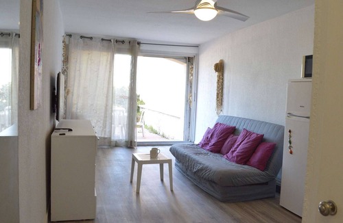 Cap d'Agde Apartment | Studio cabin 4 people, near port and beaches
