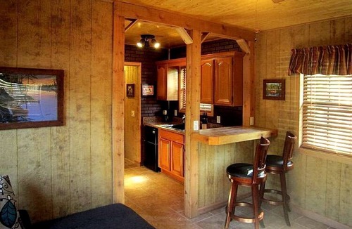 Inverness Cabin | Studio Cabin Great for Couples in Inverness, Florida