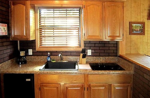 Inverness Cabin | Studio Cabin Great for Couples in Inverness, Florida