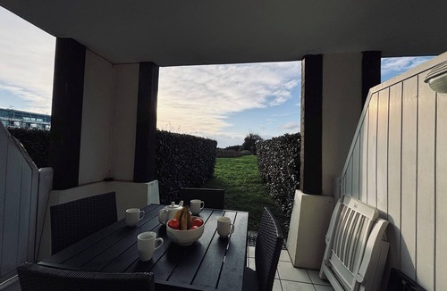 Arzon Apartment | Studio cabin with direct beach access - SOUTH terrace