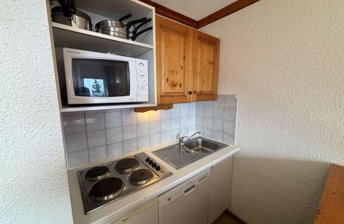 Eclose-Ouest Apartment | Studio cabine 4 pers. à L'Alpe d'Huez avec balcon - FR-1-405-373
