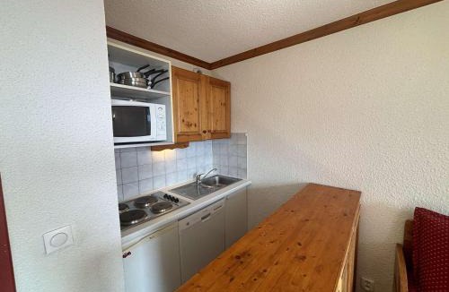 Eclose-Ouest Apartment | Studio cabine 4 pers. à L'Alpe d'Huez avec balcon - FR-1-405-373