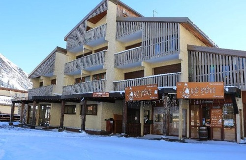 Auris Apartment | Studio cabine au pied des pistes, balcon, parking, animaux admis - FR-1-297-16