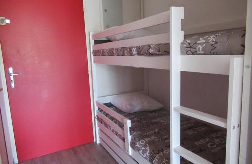 Le Grau-Du-Roi Apartment | Studio cabine climatisé, proche plage, parfait pour 4 pers. - FR-1-307-123