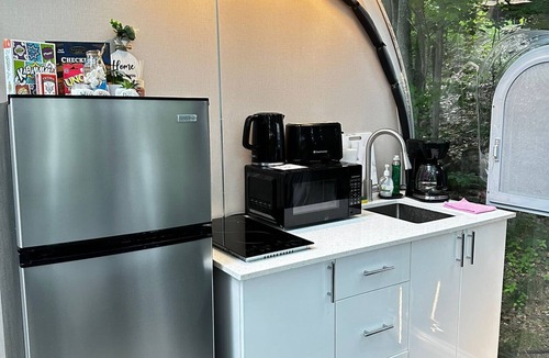 Parry Sound House | Studio Capsule House in Parry Sound #31