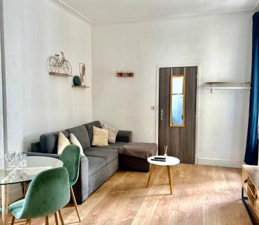 Carre d'Or Apartment | Studio Carré Or avec balcon
