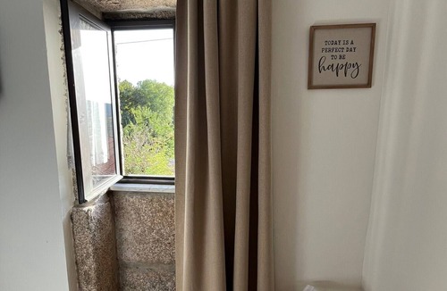 Paredes de Coura Apartment | Studio 'Casa 2' with Mountain View, Shared Garden and Wi-Fi