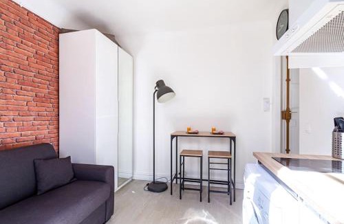 Combat Apartment | Studio central Parc des Buttes-Chaumont