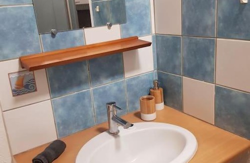 L'Isle-sur-la-Sorgue Apartment | Studio-centre ville