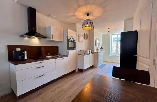 Mortagne-au-Perche Apartment | Studio centre-ville entièrement rénové