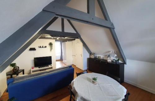 Saint-Pol-de-Leon Apartment | studio centre ville 3ème étage sans ascenceur