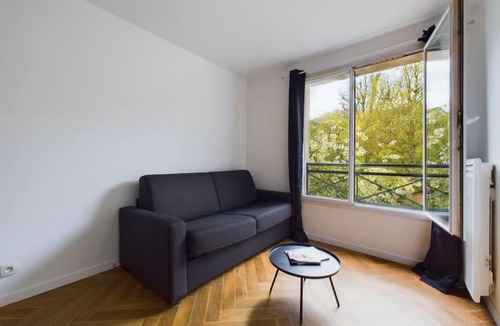 Rueil-Malmaison Apartment | Studio Centre-Ville
