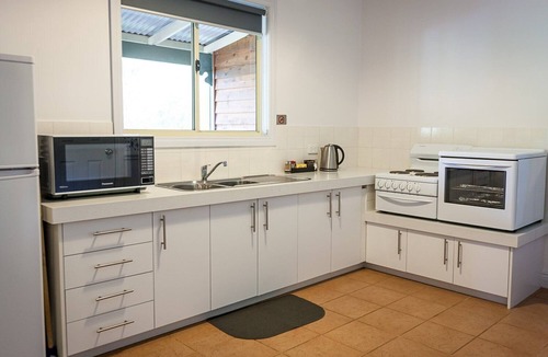 Margaret River Ski Chalet | Studio Chalet designed for guest with mobility issues. Fully self contained
