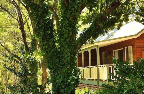 Margaret River Ski Chalet | Studio Chalet designed for guest with mobility issues. Fully self contained