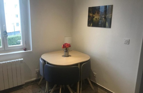 Annecy Apartment | Studio Champagne au centre ville