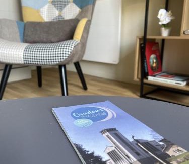 Oradour-sur-Glane Apartment | Studio charmant avec terrasse privée