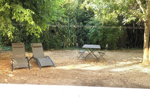 Vacqueyras House | Studio Chez Bibi, sleeps 2 to 4