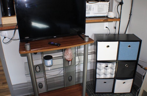 South Range Apartment | Studio Close to MTU, Houghton, Keweenaw, Dining, on the Trail & Full Amenities