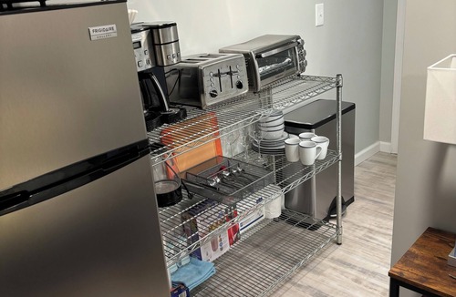 Cleveland Apartment | Studio-close to Cleveland clinic With WiFi and AC in Cleveland Heights