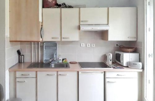 Amelie-les-Bains-Palalda Apartment | Studio confortable à Amélie-les-Bains-Palalda 28 m² avec balcon