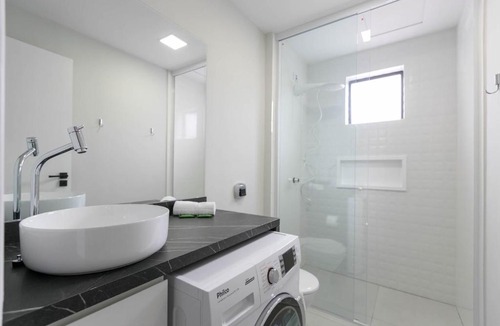 Civic Center Apartment | Studio com 2 quartos e 2 Camas casal - SBO006