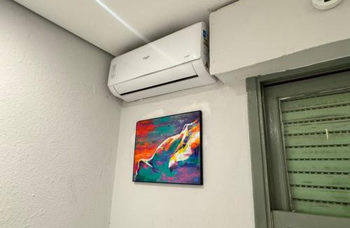 Aparecida Apartment | Studio com ar condicionado em frente a praia de Santos!