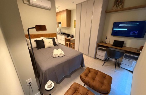 Santo Amaro Apartment | Studio com Arte e Sofisticação perto do Consulado