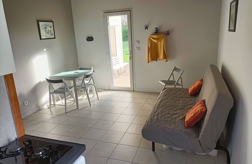 Noaillac Apartment | Studio + Combles Aménagés, au Calme en Pleine Nature