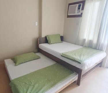 Lahug Apartment | Studio Condo Unit with Balcony Avida IT Park