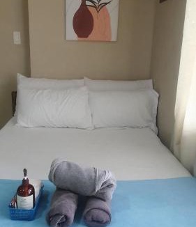 Lahug Apartment | Studio Condo Unit with Balcony Avida IT Park