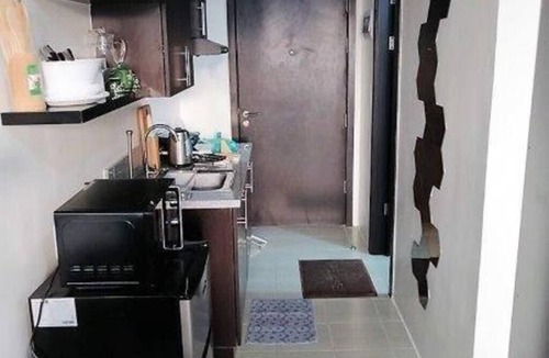 Ugong Condo | STUDIO CONDOMINIUM- SHORT/LONG STAY APARTMENT WITH SWIMMING POOL