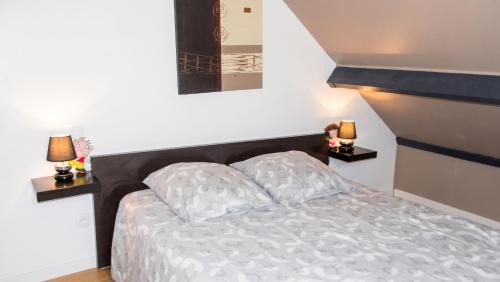 Pedernec Apartment | Studio confortable à Pédernec - 27m² - Terrasse ensoleillée