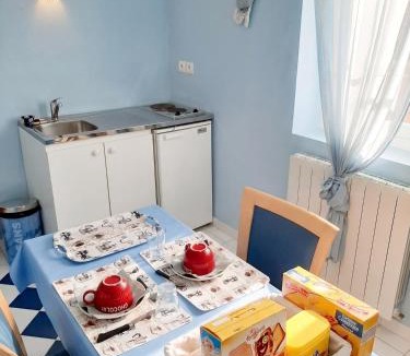 Thilouze Apartment | Studio confortable à Thilouze de 55 m² avec jardin privatif