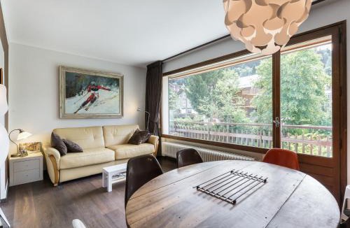 Le Planellet Apartment | Studio confortable au centre de Megève avec balcon et parking - FR-1-453-110