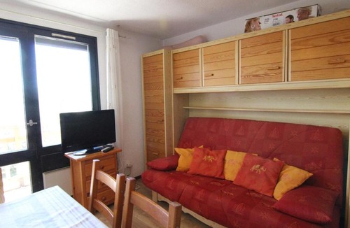 Eclose-Est Apartment | Studio confortable pour 4 personnes à L'Alpe d'Huez avec balcon, proche commerces et pistes - FR-1-405-32
