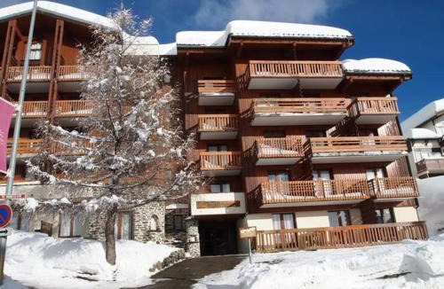 La Rosiere Apartment | Studio confortable proche des pistes avec balcon à La Rosière - FR-1-275-140