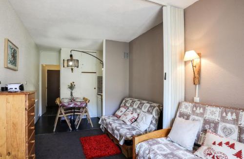 Le Corbier Apartment | Studio Cosmos-8 by Interhome