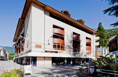 Brides-les-Bains Apartment | Studio cosy avec balcon et WiFi à Brides - FR-1-512-184