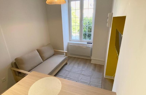 Montbard Apartment | Studio cosy avec jardin privé - Proche de tout !