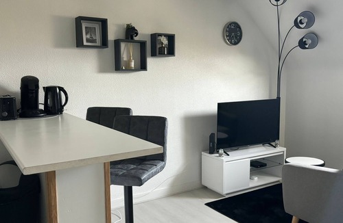 Bretigny-sur-Orge Apartment | Studio Cosy Centre Ville/rer