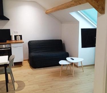 Salles-Curan Apartment | Studio cosy et confortable